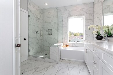 6819 Saint Augustine St, Houston, TX 77021 - photo 4