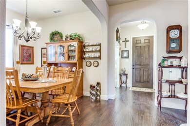 3604 Tuscan Hills Cir, Denton, TX 76210 - photo 4