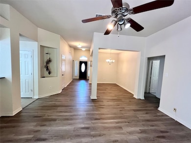 4324 Stone Hollow Way, Euless, TX 76040 - photo 4