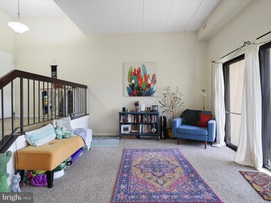 108 Roberts Ln unit 101, Alexandria, VA 22314 - photo 7