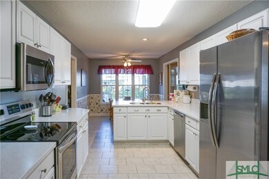 113 Farringdon Cir, Savannah, GA 31410 - photo 3