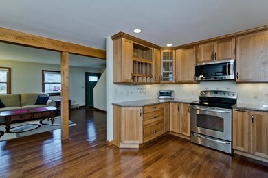 34 Randall Wood Dr, Montague, MA 01351 - photo 6