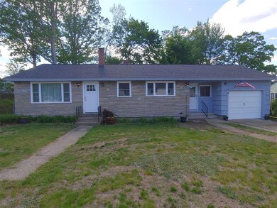 205 Cameron St, Manchester, NH 03103 - photo 3