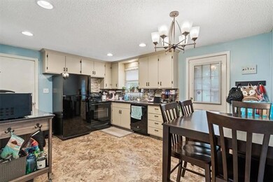 11501 W 69th St, Shawnee, KS 66203 - photo 7