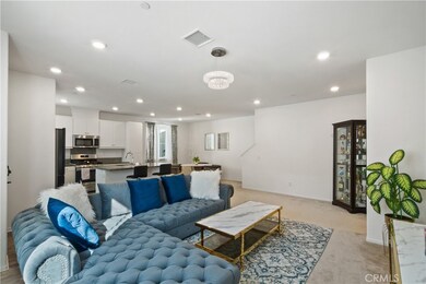 5604 Altamura Way unit 10, Fontana, CA 92336 - photo 6