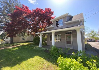 1832 Willow Ln, Macungie, PA 18062 - photo 3