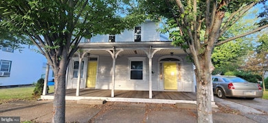 818 Main St unit 820, Watsontown, PA 17777 - photo 3