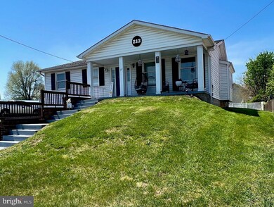 213 Water Street Dr, Moorefield, WV 26836 - photo 2