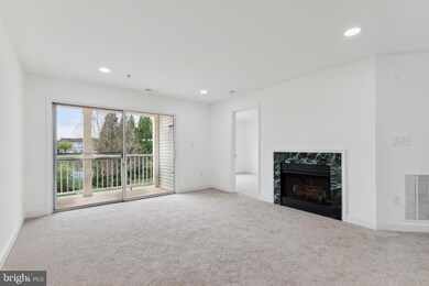 18815 Sparkling Water Dr unit D, Germantown, MD 20874 - photo 7