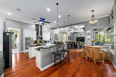 11805 Newberry Grove Loop, Riverview, FL 33579 - photo 5