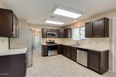 Listing_470617_Photo_2