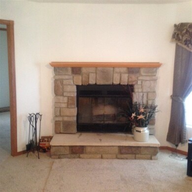 239 S 900 W, Angola, IN 46703 - photo 4