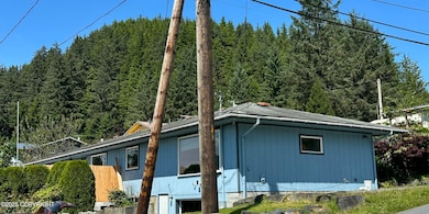 Front corner of House