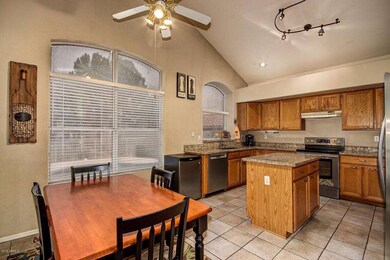 540 W Navarro Ave, Mesa, AZ 85210 - photo 3