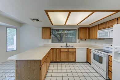 Kitchen 5