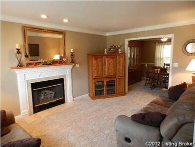 8714 Astrid Ave, Louisville, KY 40228 - photo 3