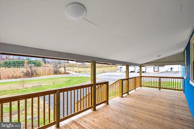 21 Upper Bermudian Rd, Gardners, PA 17324 - photo 4