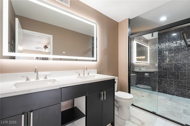 2246 E Russell Rd, Las Vegas, NV 89119 - photo 7