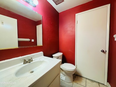 801 Woodglen Dr unit 2, Sparks, NV 89434 - photo 7