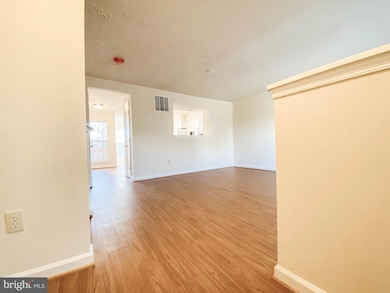 3502 Derby Shire Cir, Windsor Mill, MD 21244 - photo 2