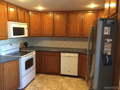 Kitchen Fully Updated Kitchen