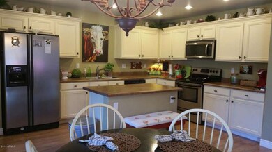 Bright Beautiful Kitchen