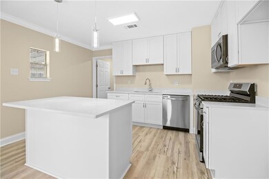 2724 Erin Dr, Marrero, LA 70072 - photo 4