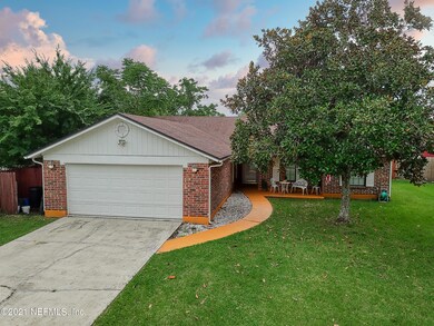 8123 Pineverde Ln, Jacksonville, FL 32244 - photo 5