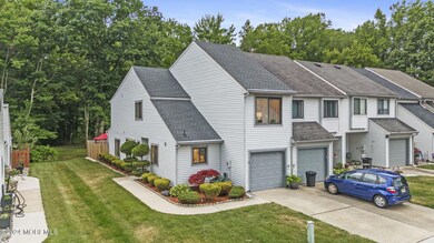 11 Lexington Cir, Matawan, NJ 07747 - photo 2