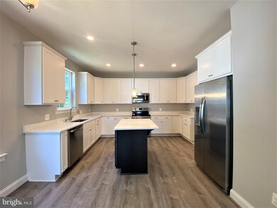 9326 Milwaukee Ave, North Beach, MD 20714 - photo 7