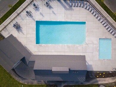 3665 SW Badger Ct, Redmond, OR 97756 - photo 4