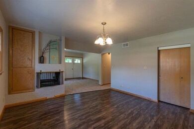 3205 Mcclain Dr, Cedar Falls, IA 50613 - photo 5