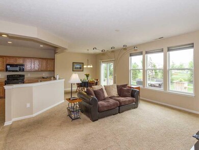 12807 Barons Ct, Fishers, IN 46037 - photo 5