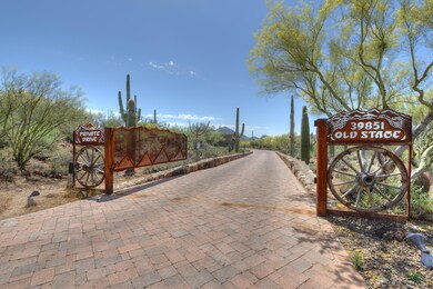 002_Gated Entry
