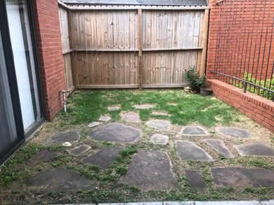 1731 Gingerleaf Ln, Houston, TX 77055 - photo 3