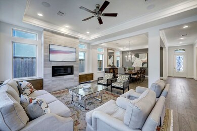 1614 E Rose Terrace Ln, Houston, TX 77055 - photo 4