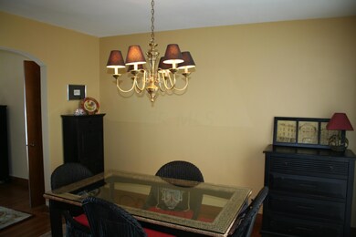 406 Fallis Rd, Columbus, OH 43214 - photo 4