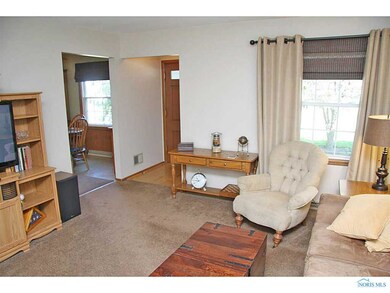 2825 Oak Grove Place, Toledo, OH 43613 - photo 3