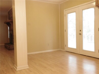 105 Spring Creek Dr, Pineville, LA 71360 - photo 3