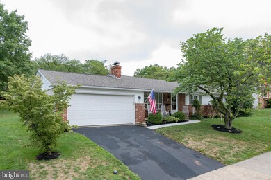 233 W Walnut St, Souderton, PA 18964 - photo 2