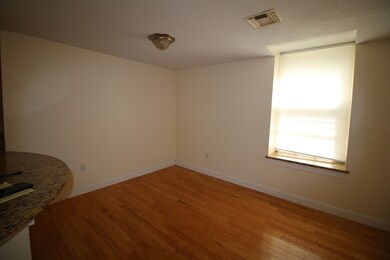 191 Thorndike St unit 1-14, Lowell, MA 01852 - photo 6