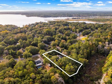 close to bay and boat launch