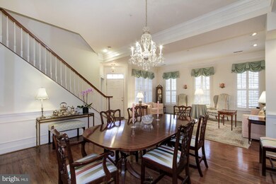 8519 Gavin Manor Ct unit 1, Chevy Chase, MD 20815 - photo 5