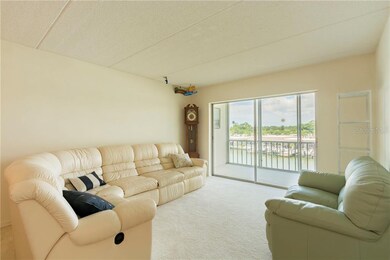 unlisted-address, Saint Petersburg, FL 33708 - photo 7