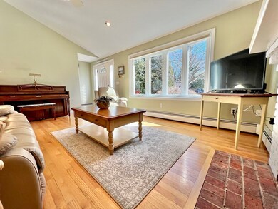 30 Dawson Cir, Holden, MA 01520 - photo 3