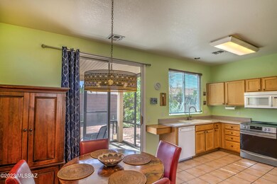 Kitchen/Dining