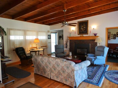 Living w/ Gas Fireplace