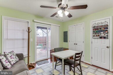 15663 John Diskin Cir unit 186, Woodbridge, VA 22191 - photo 5