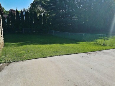 Yard View