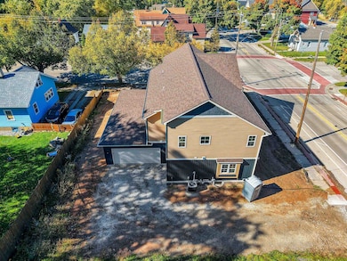 1308 E Walnut St, Green Bay, WI 54301 - photo 4